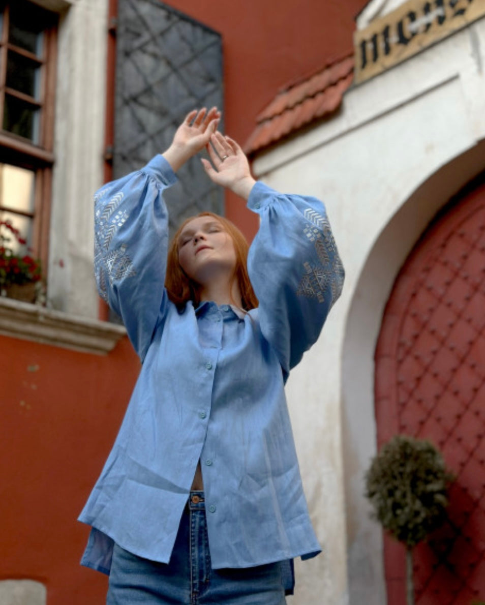Embroidered blouse "Verkhovyna", blue
