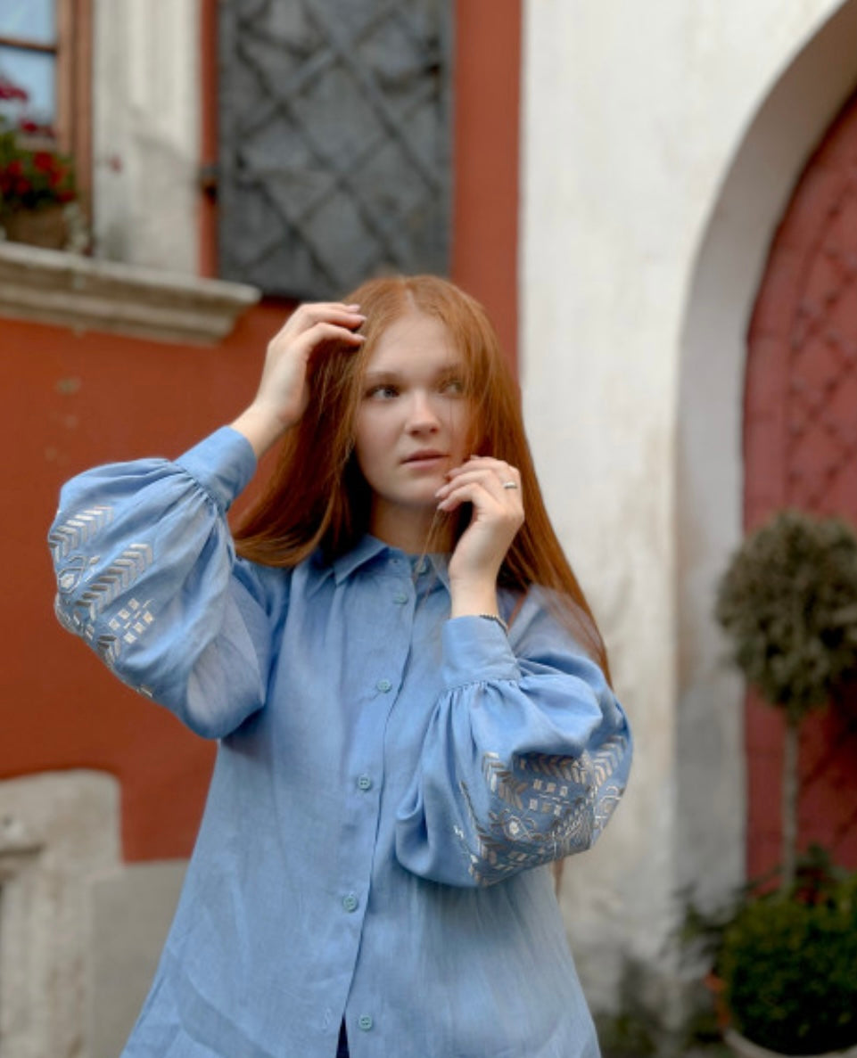 Embroidered blouse "Verkhovyna", blue