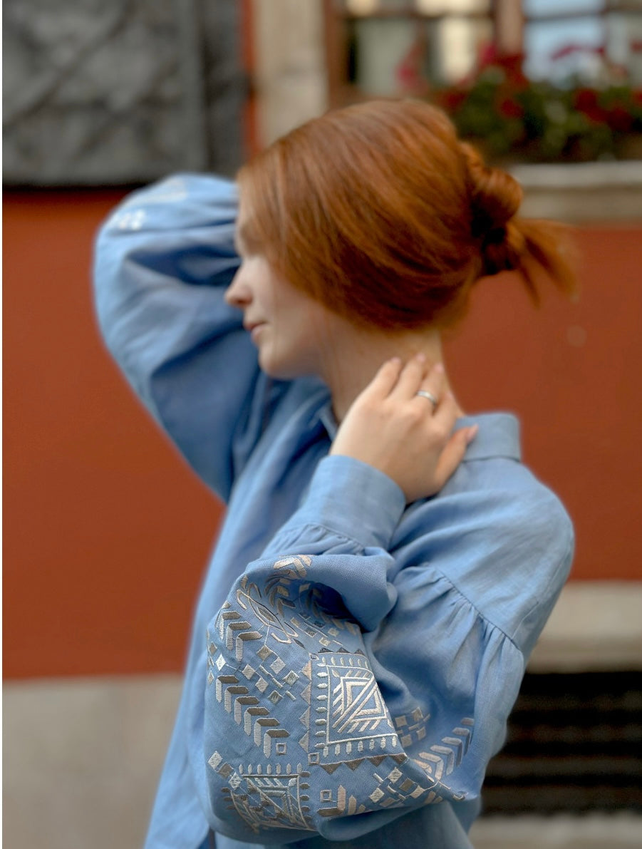 Embroidered blouse "Verkhovyna", blue