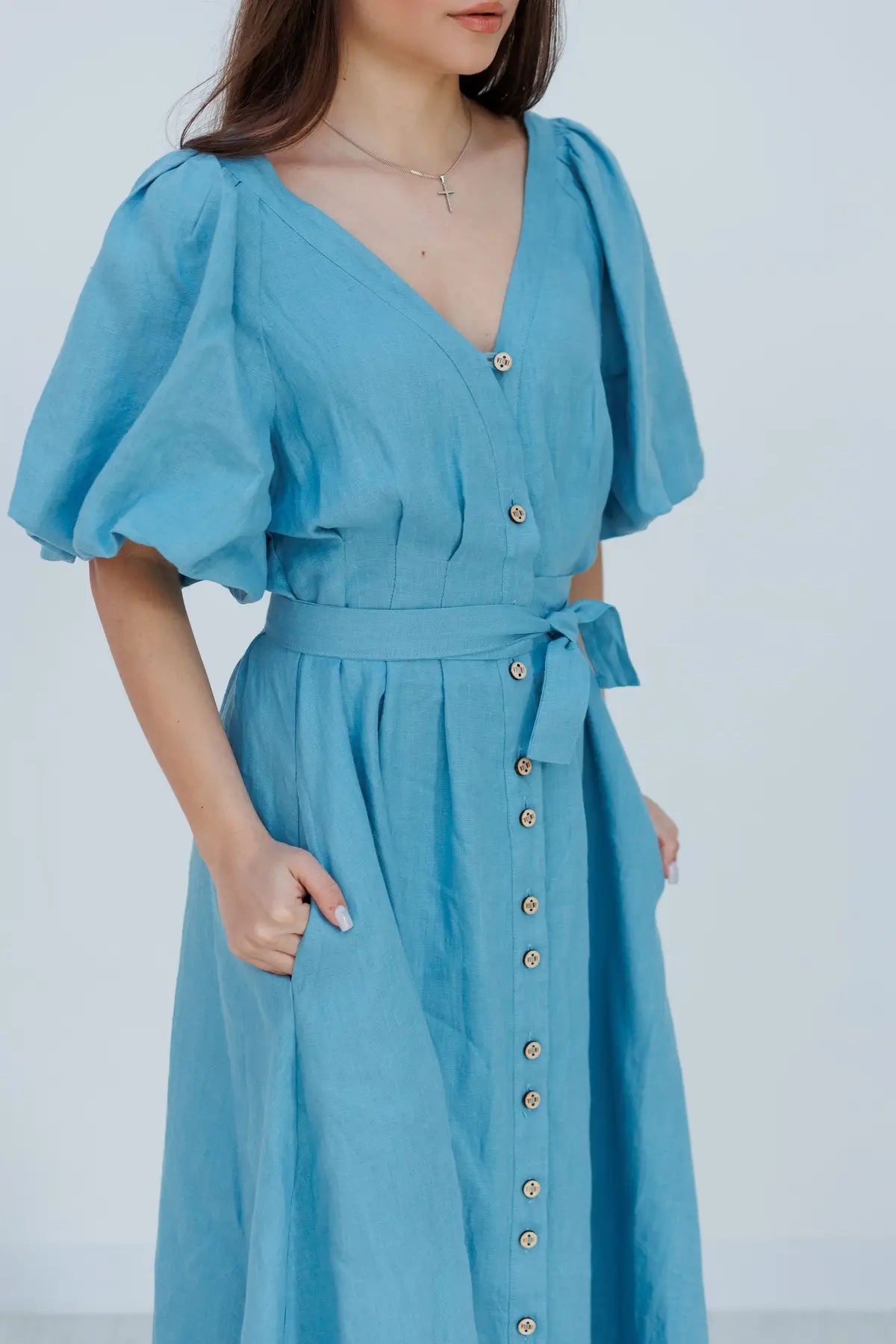 Montgomery linen dress blue